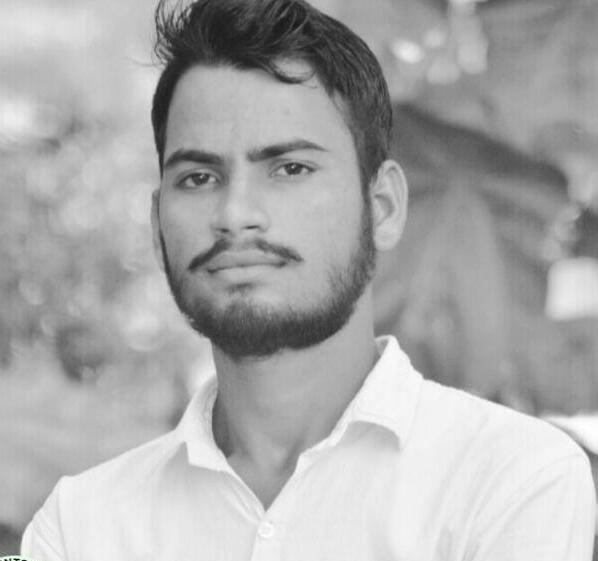 टीआरएस कॉलेज में खुलेगी जल्द पुलिस चौकी  छात्र नेता अभिषेक ने सिद्धार्थ तिवारी के महाविद्यालय आगमन पर रखी थी मांग