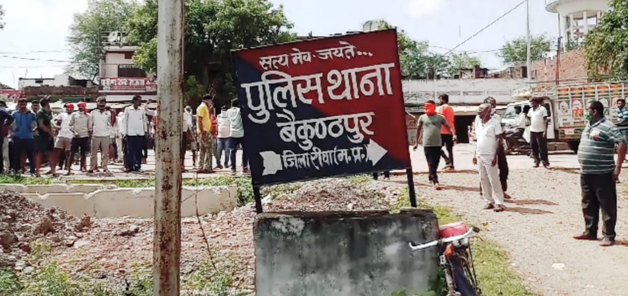 *तिलखन गांव के एक की हत्या मामले मे घटना के 8 दिन बाद भी पुलिस के हाथ हैं खाली,*