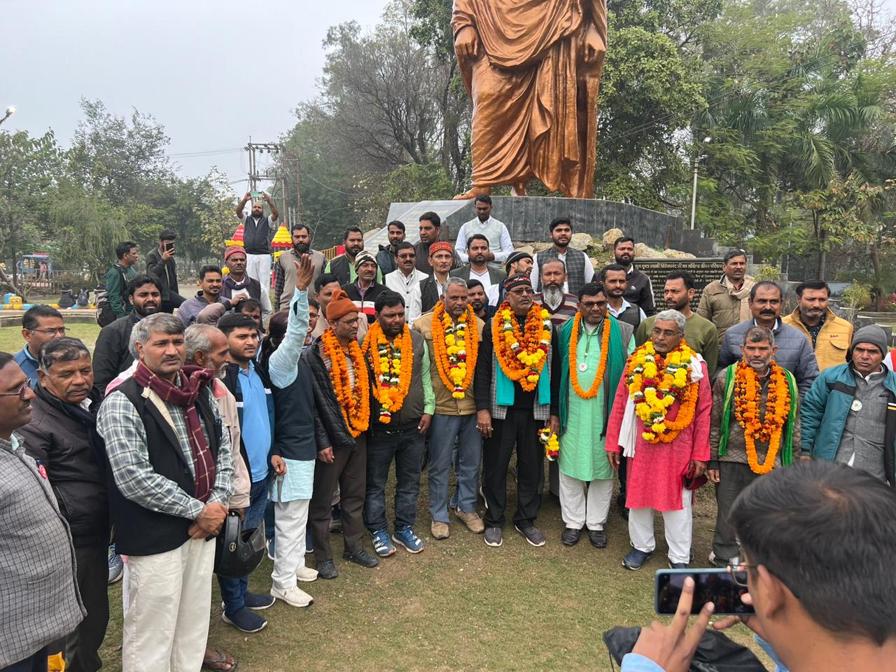 आंदोलनकारियों के आगे नतमस्तक हुआ प्रशासन बिना शर्त जेल से हुए रिहा किसान नेता 